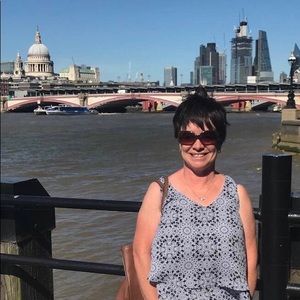 Meet your Posher, Eileen